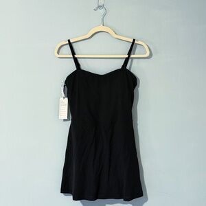 Aritzia Butter Connoisseur Toss Sweetheart Black Sports Dress (NWT)
